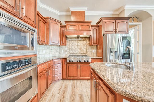 12629 Bronco Road, Madera, CA 93636