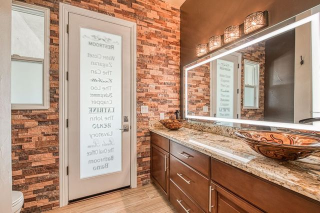 12629 Bronco Road, Madera, CA 93636