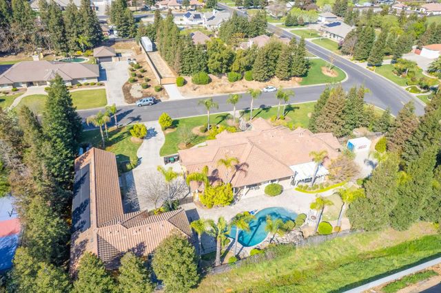 12629 Bronco Road, Madera, CA 93636