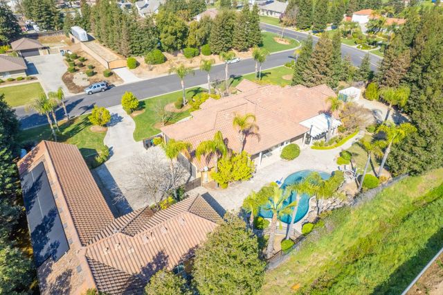 12629 Bronco Road, Madera, CA 93636