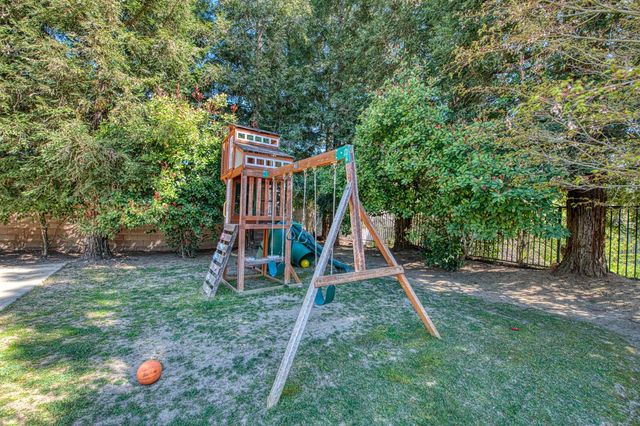 12629 Bronco Road, Madera, CA 93636