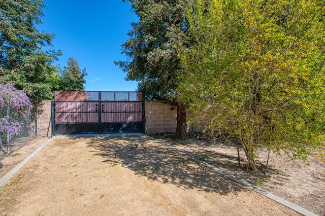 12629 Bronco Road, Madera, CA 93636