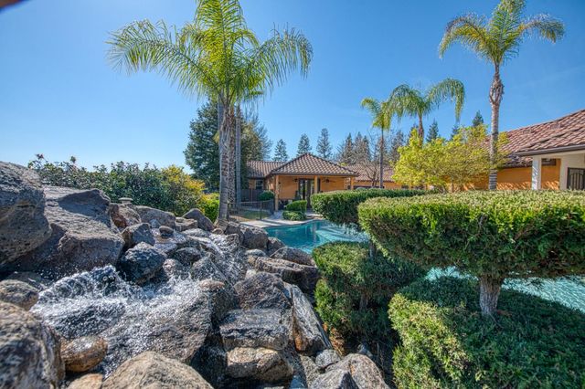 12629 Bronco Road, Madera, CA 93636