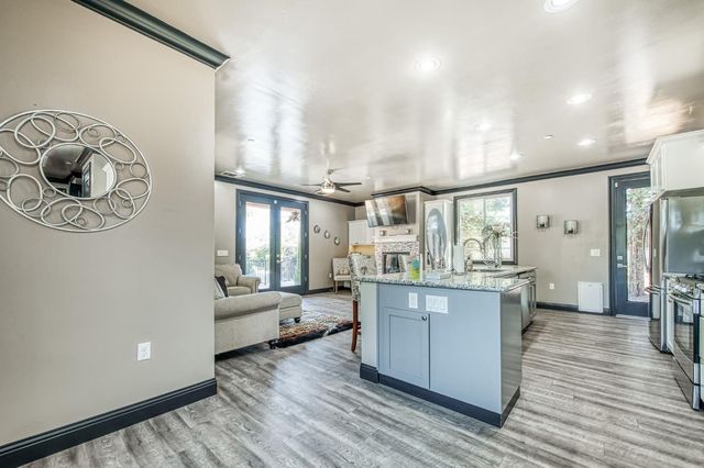 12629 Bronco Road, Madera, CA 93636