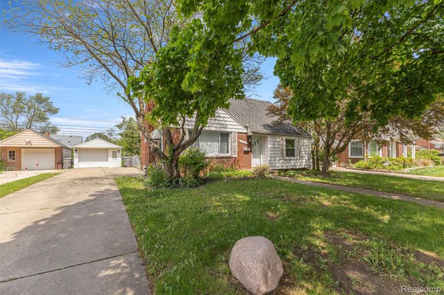 21311 Outer Drive, Dearborn, MI 48124