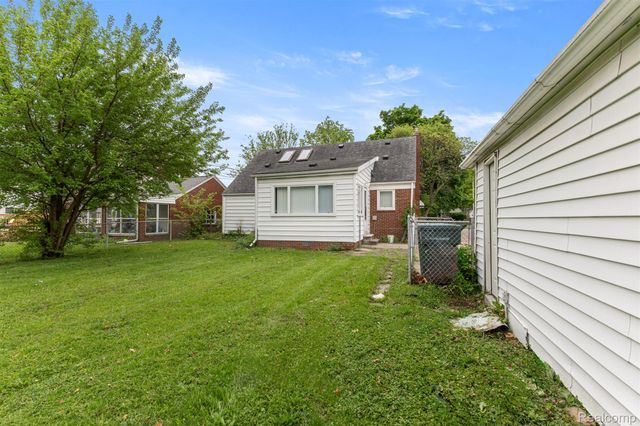 21311 Outer Drive, Dearborn, MI 48124