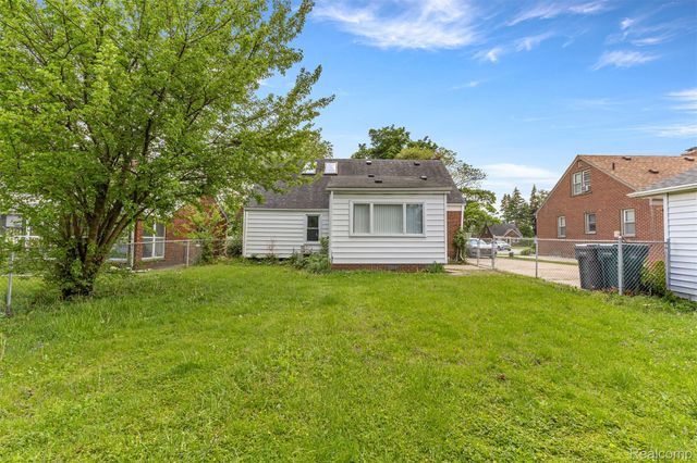 21311 Outer Drive, Dearborn, MI 48124