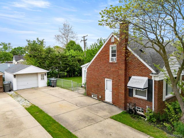 21311 Outer Drive, Dearborn, MI 48124