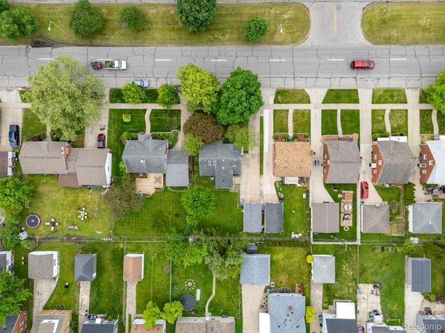 21311 Outer Drive, Dearborn, MI 48124