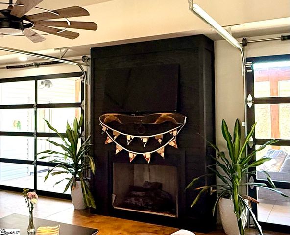 411 Sweetwater Club Drive, Seneca, SC 29672