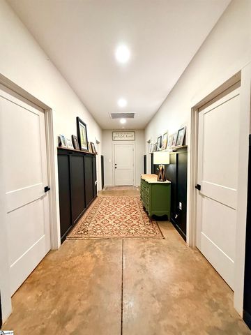 411 Sweetwater Club Drive, Seneca, SC 29672