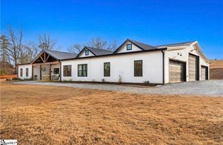 411 Sweetwater Club Drive, Seneca, SC 29672