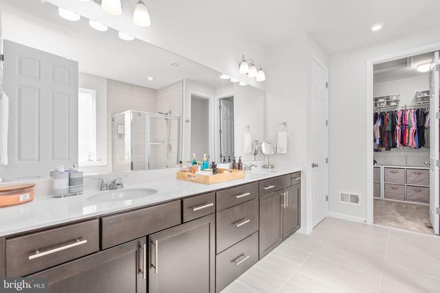 6306 BOBCAT LN, King George, VA 22485