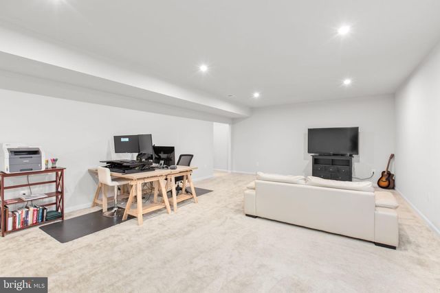 6306 BOBCAT LN, King George, VA 22485