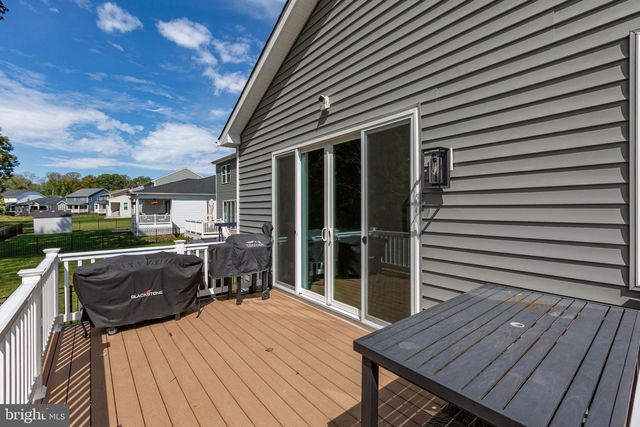 6306 BOBCAT LN, King George, VA 22485