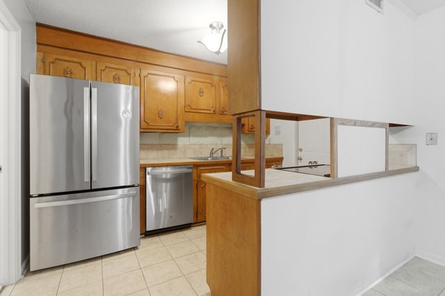 4352 Briarstone Court, North Charleston, SC 29418