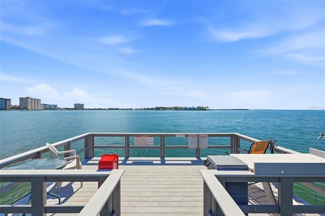 6105 PALMA DEL MAR BOULEVARD S 219, St Petersburg, FL 33715