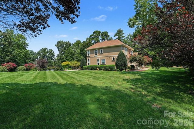 288 Indian Trail, Mooresville, NC 28117