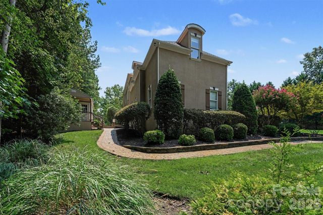 288 Indian Trail, Mooresville, NC 28117
