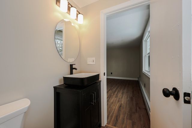 20 Nightingale Road, Nashua, NH 03062