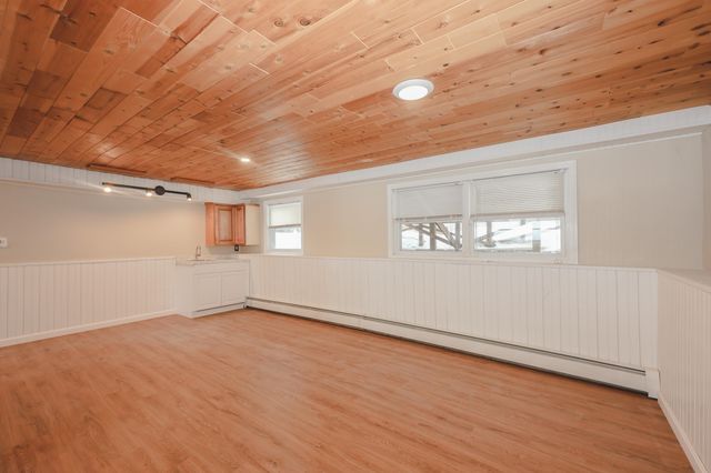 20 Nightingale Road, Nashua, NH 03062