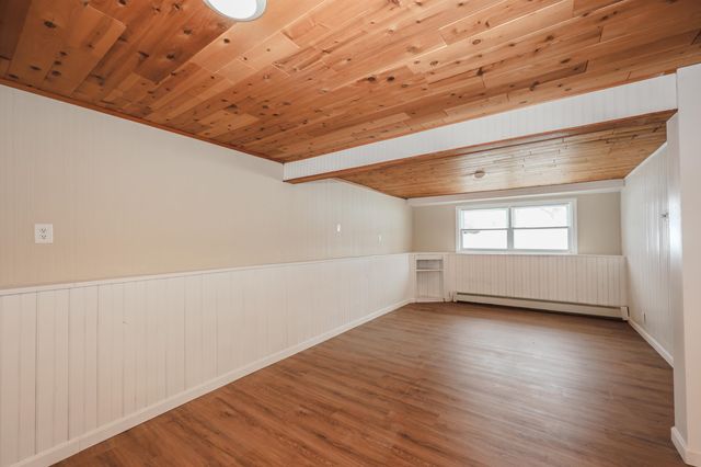 20 Nightingale Road, Nashua, NH 03062