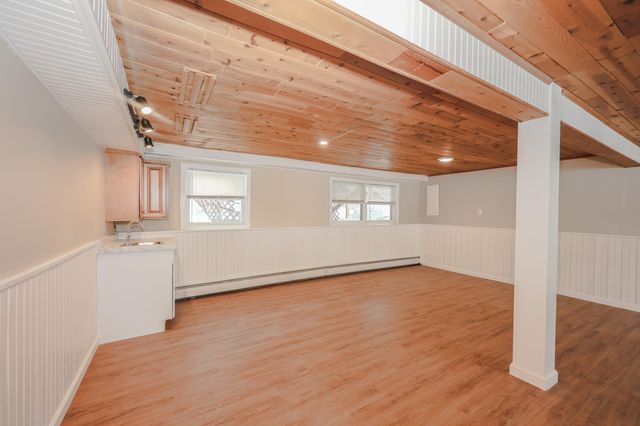 20 Nightingale Road, Nashua, NH 03062