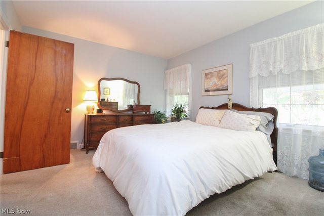 804 Crestview Drive, Boardman, OH 44512