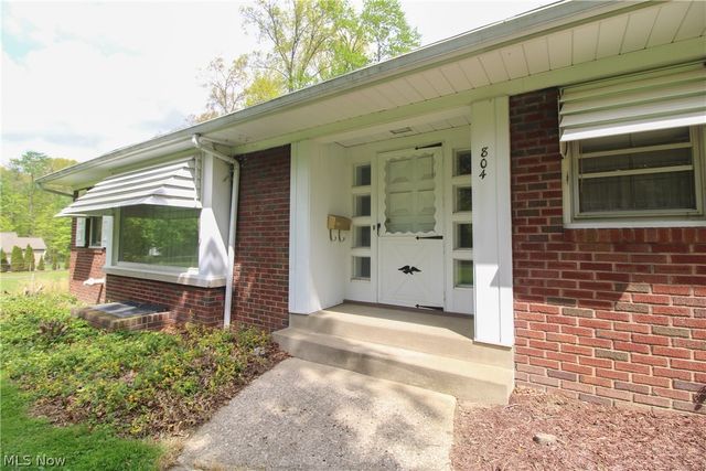 804 Crestview Drive, Boardman, OH 44512