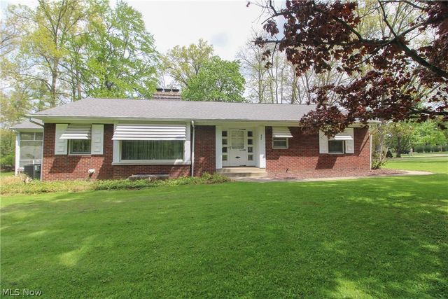 804 Crestview Drive, Boardman, OH 44512