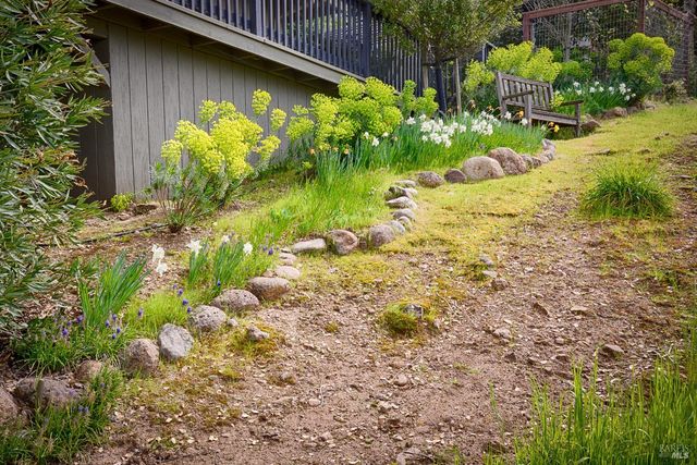 549 Catherine Ct, Santa Rosa, CA 95409