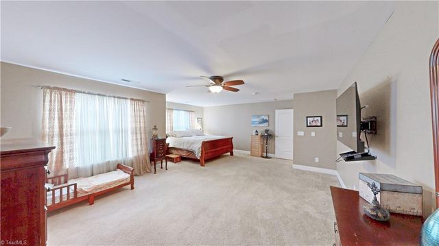 222 Mahogany Drive, Thomasville, NC 27360