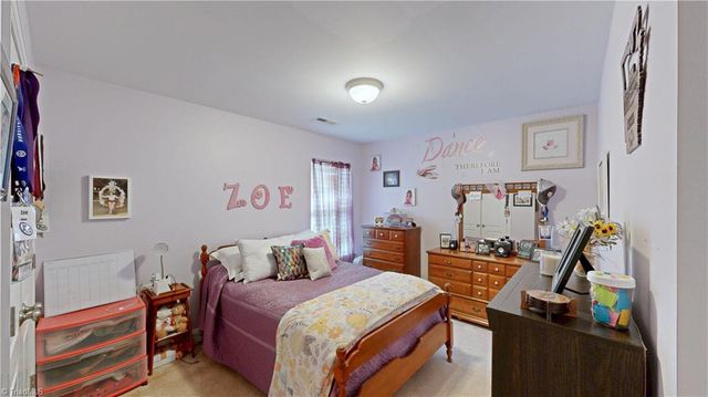 222 Mahogany Drive, Thomasville, NC 27360