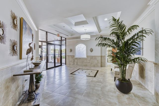 600 Ocean Drive 9A, Juno Beach, FL 33408