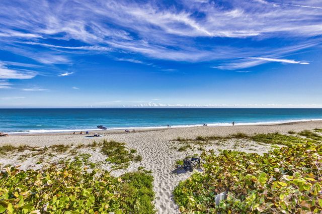 600 Ocean Drive 9A, Juno Beach, FL 33408
