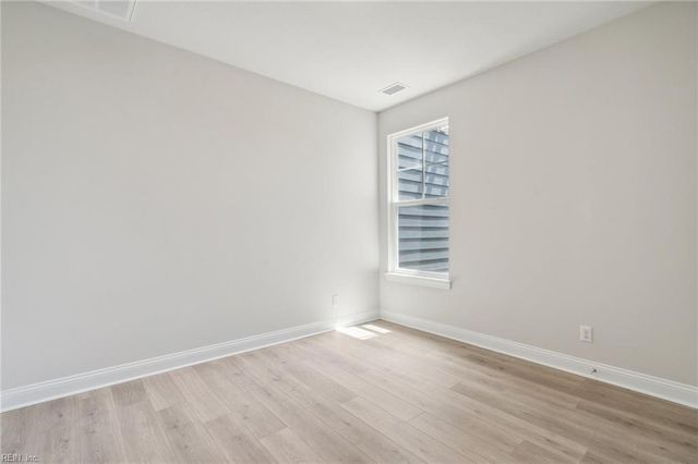 2005 Barton LN, Chesapeake, VA 23322