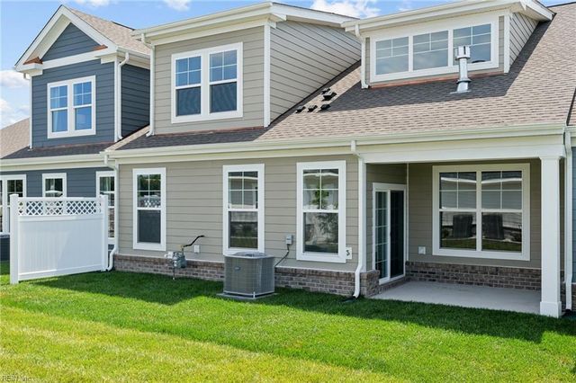 2005 Barton LN, Chesapeake, VA 23322