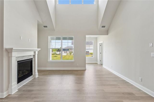 2005 Barton LN, Chesapeake, VA 23322