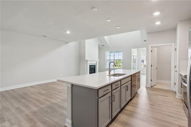 2005 Barton LN, Chesapeake, VA 23322