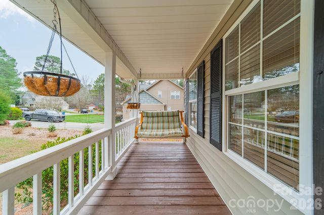 1594 High Ridge Drive, Stanley, NC 28164