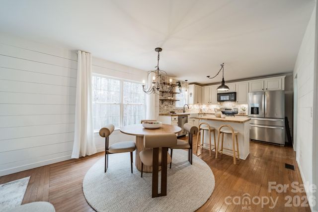 1594 High Ridge Drive, Stanley, NC 28164