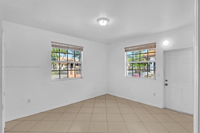 279 NW 119th Ave., Miami, FL 33182