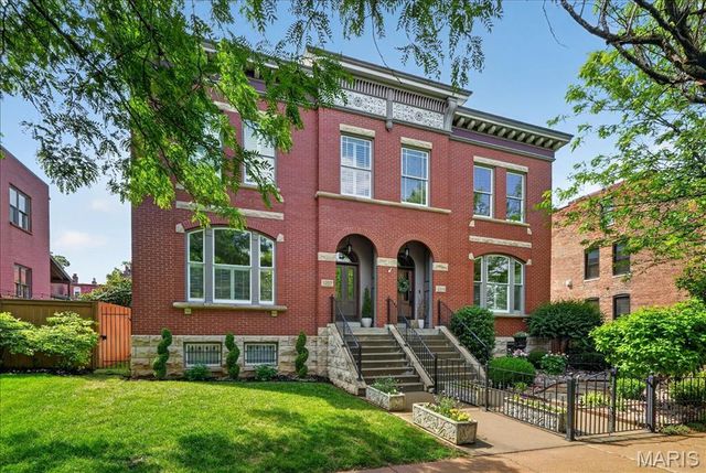 1217 Dolman Street, St Louis, MO 63104