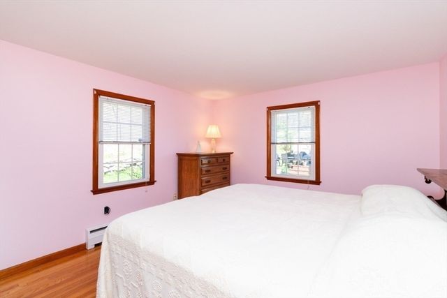 67 Running Brook Rd, Boston, MA 02132