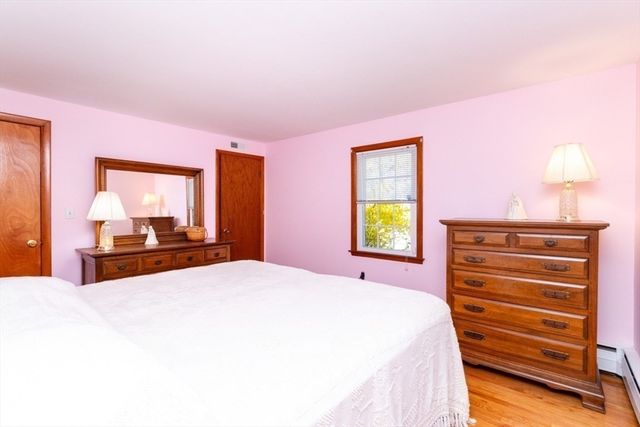 67 Running Brook Rd, Boston, MA 02132