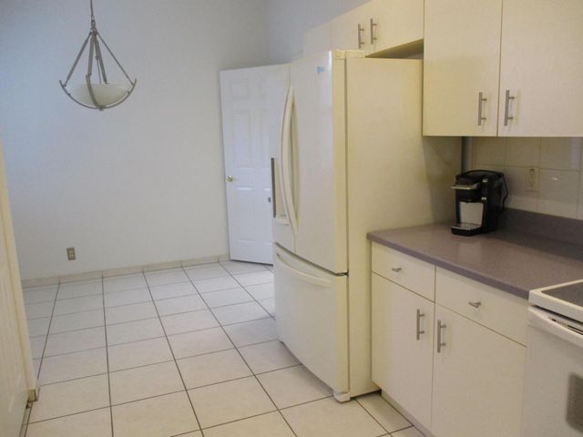10724 ROYAL CARIBBEAN Circle, Boynton Beach, FL 33437