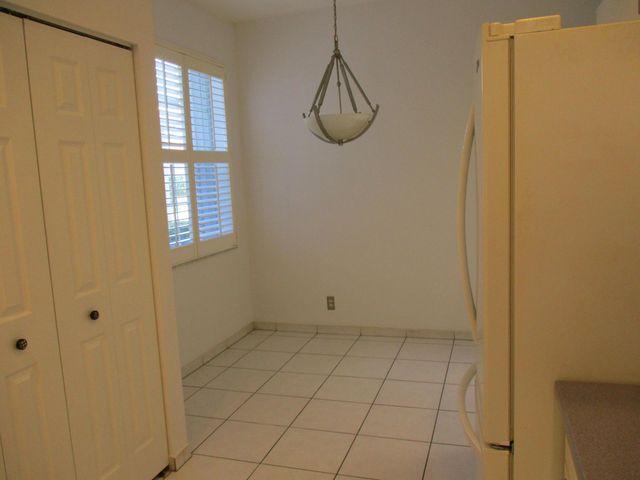 10724 ROYAL CARIBBEAN Circle, Boynton Beach, FL 33437