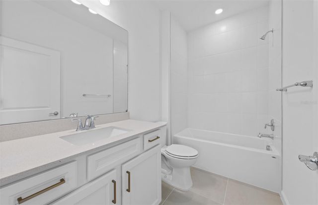 7719 REFLECTION PARKWAY, Bradenton, FL 34210