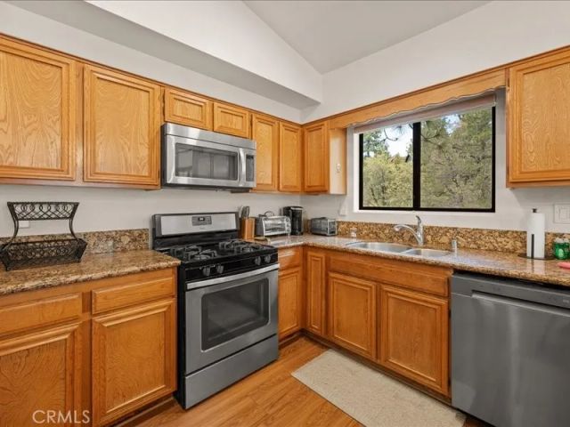 820 Villa Grove, Big Bear City, CA 92314