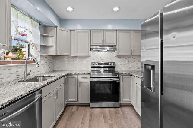 1392 ARGYLE WAY, Bensalem, PA 19020